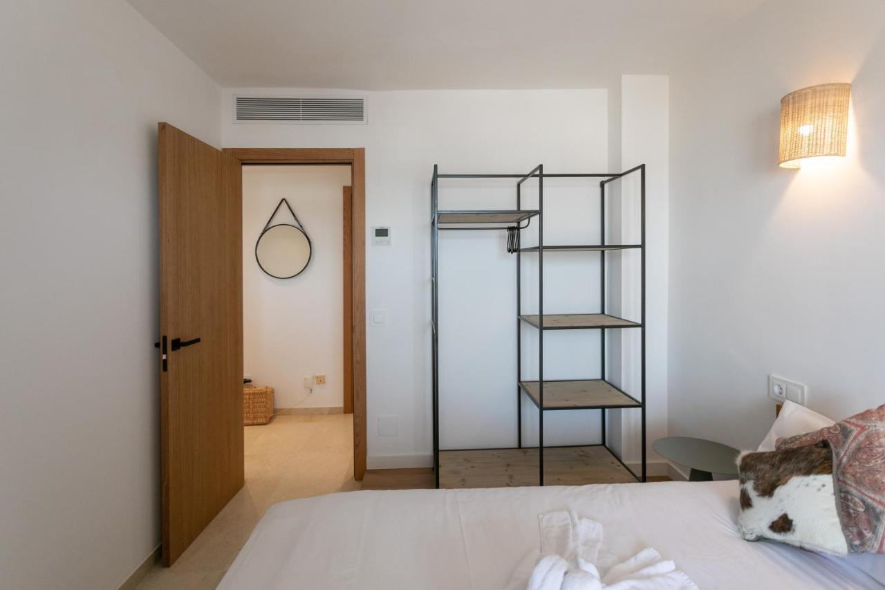 Beachfront Holiday Apartment Lotja 7 - Grupo Berna 科洛尼亚圣霍尔迪 外观 照片